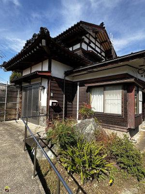 Used house in Kamisanbuichi, Kubiki Ward | Used detached house in Joetsu City, 3.2km from Kamisanbuichi, Kuroi Station on the JR Shinetsu Main Line (Property number: 3551519-0000027) — Image 1, Joetsu, Niigata