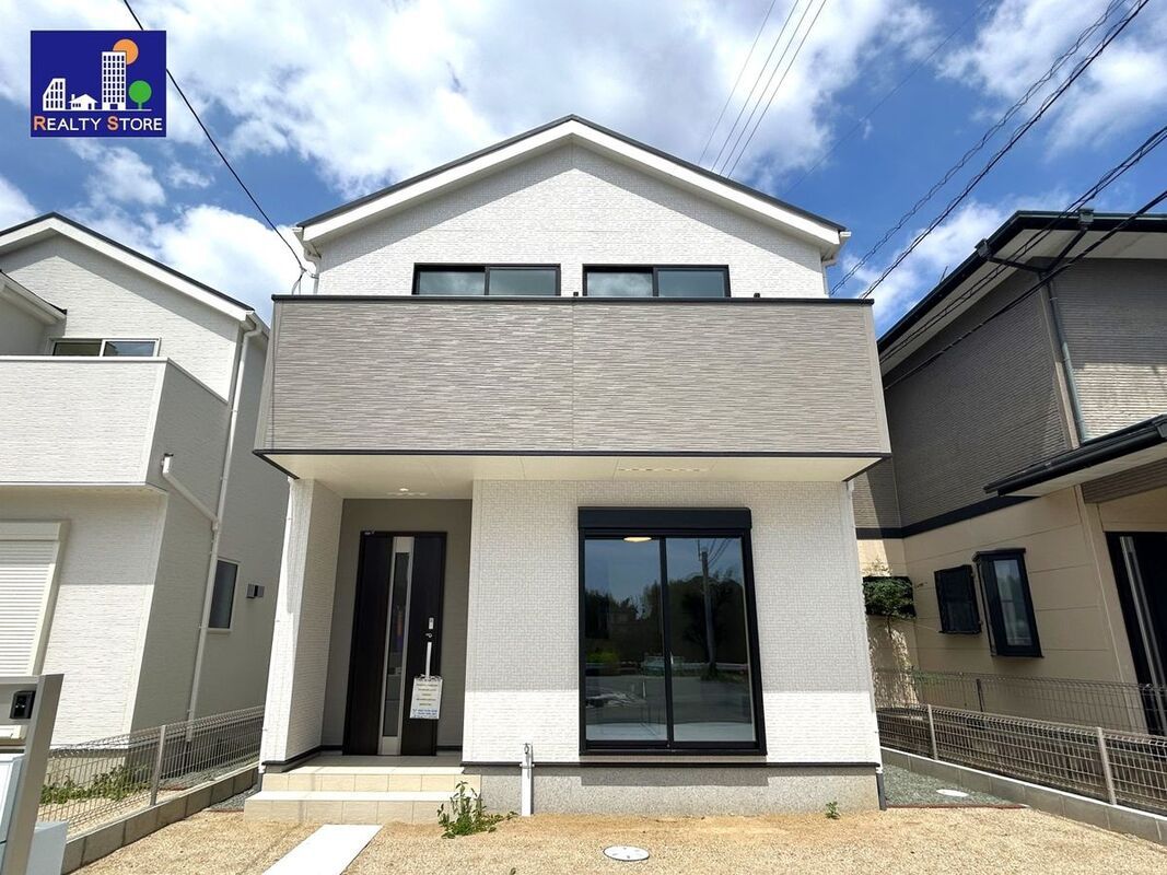 New 4LDK House for Sale in Kumamoto's Kita-ku - Thumbnail 2