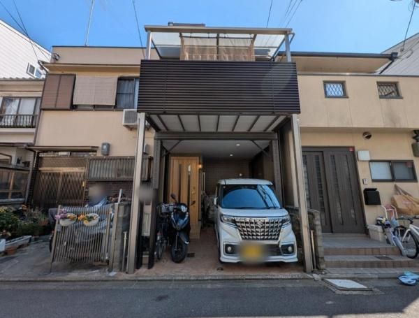 4LDK House with Four Balconies for Sale in Nishikyogoku, Kyoto - Image 1