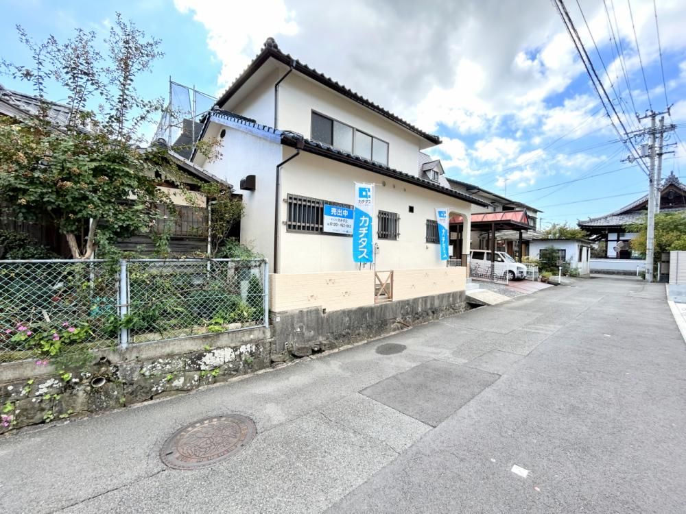 Renovated 3LDK House in Matsuyama with Seismic Upgrades & Warranty - Thumbnail 2