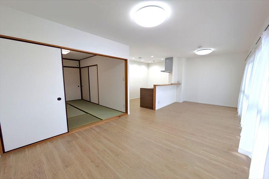 Renovated 3LDK Apartment Near Okayama Station, Okayama - Thumbnail 4
