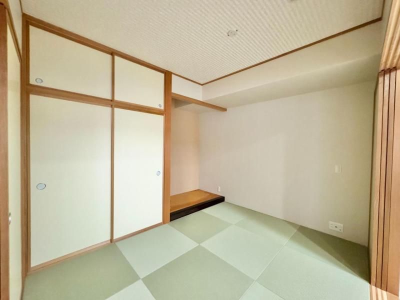 2LDK Apartment for Sale in Kanazawa, Ishikawa - 107.19 sqm - Thumbnail 3