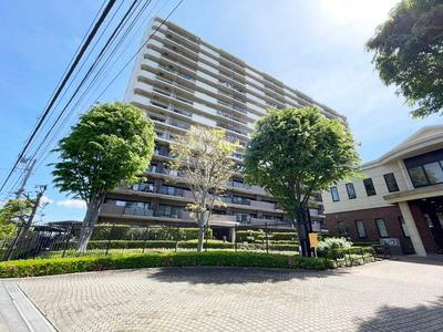 3LDK Apartment in Chigasaki with Renovation | Octus Grand Hill — Image 1, Chigasaki, Kanagawa