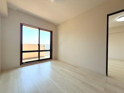 3LDK Apartment in Chigasaki with Renovation | Octus Grand Hill — Image 4, Chigasaki, Kanagawa