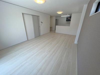 4LDK Modern House in Ishinomaki with Parking — Image 4, Ishinomaki, Miyagi