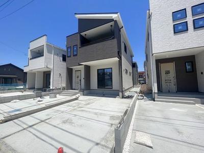 4LDK Modern House in Ishinomaki with Parking — Image 1, Ishinomaki, Miyagi