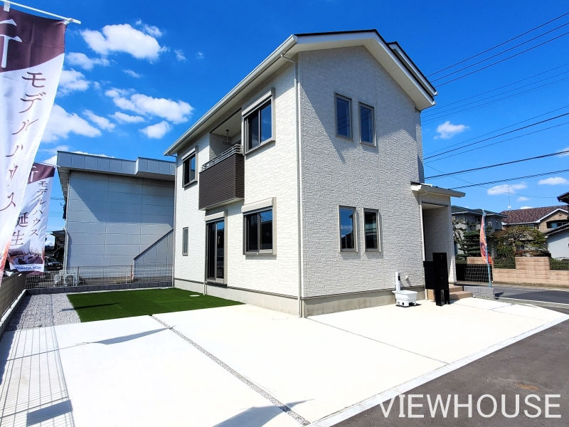 Modern 4LDK House in Ota with Attic Storage - Thumbnail 2