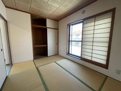 3LDK Apartment with Rooftop Balcony in Yamato City — Image 4, Yamato, Kanagawa