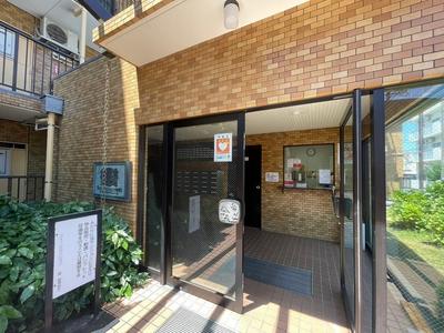 3LDK Apartment with Rooftop Balcony in Yamato City — Image 1, Yamato, Kanagawa