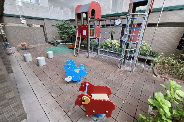 3LDK Apartment in Rune Izumiotsu Royal Court, Osaka - Thumbnail 4