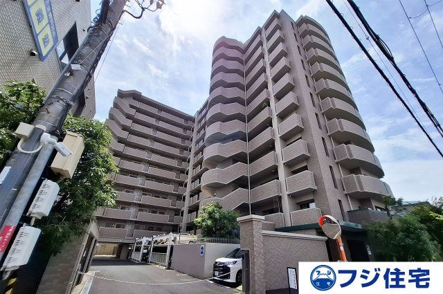 3LDK Apartment in Rune Izumiotsu Royal Court, Osaka - Thumbnail 2