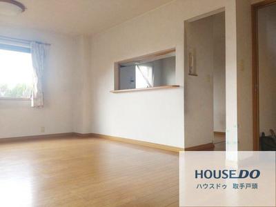 Used detached house in Moegino, Tone-cho | Tone-cho, Kitasoma-gun, JR Joban Line Toride Station, 30 minutes by bus, get off at Moeginodai 4-chome, 1 minute walk from used detached house (Property number: 0143788-0000914) — Image 4, Tone, Ibaraki