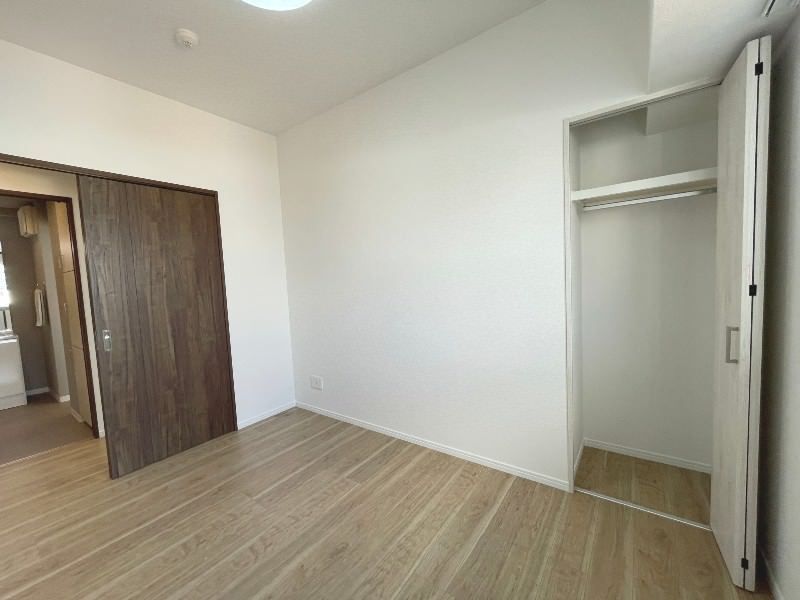3LDK Apartment for Sale in Naha, Okinawa - 61.3 sqm - Thumbnail 4