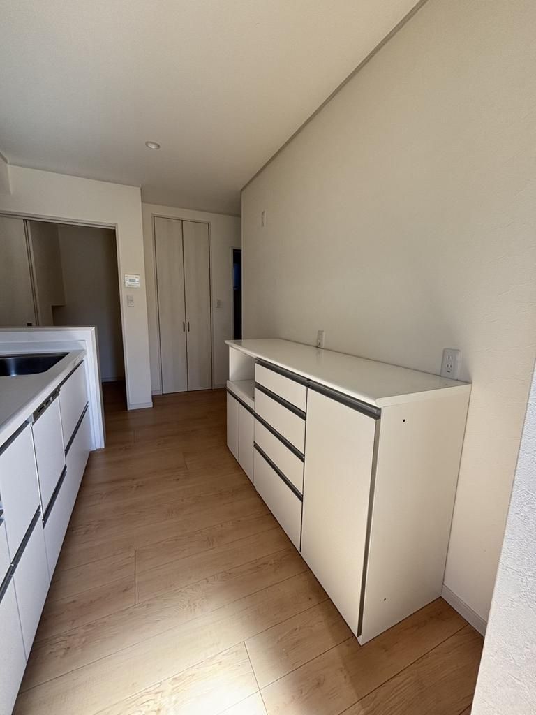 2LDK House for Sale in Tottori City, Tottori Prefecture - Thumbnail 2