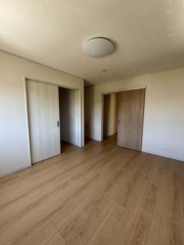 2LDK House for Sale in Tottori City, Tottori Prefecture - Thumbnail 4