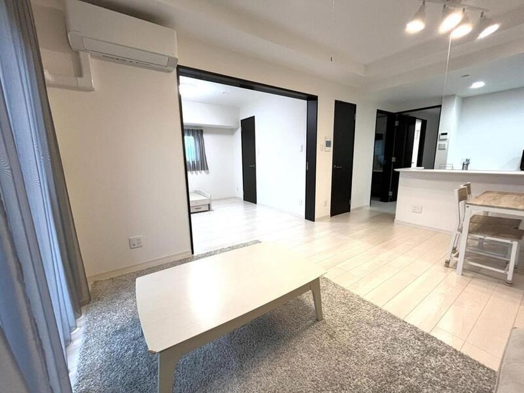 3LDK Apartment for Sale in Kochi City, Kochi Prefecture - Thumbnail 2