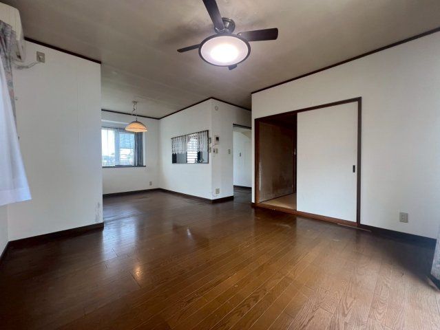 4LDK Family Home in Utsunomiya Cezoshima | 1780万円 - Thumbnail 4