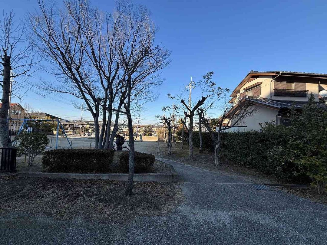 Land for Sale with Old House in Kizugawa, Kyoto - Thumbnail 4