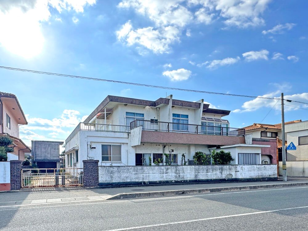 Spacious 6LDK House for Sale in Utsumi-cho, Fukuyama, Hiroshima - Thumbnail 4