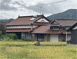 100-Year-Old Farmhouse with Fields for Sale in Sanyo-Onoda - Thumbnail 2