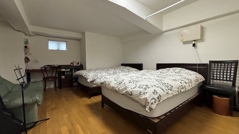 Atami Park Mansion 1F: 2LDK with Onsen & Private Garden for Sale - Thumbnail 3
