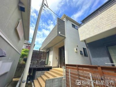 3LDK House for Sale in Yawata City, Kyoto — Image 2, Yawata, Kyoto