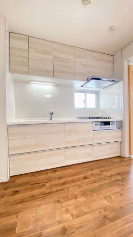 Cosmo Heights Ishibashi 3LDK Apartment for Sale in Osaka - Thumbnail 4