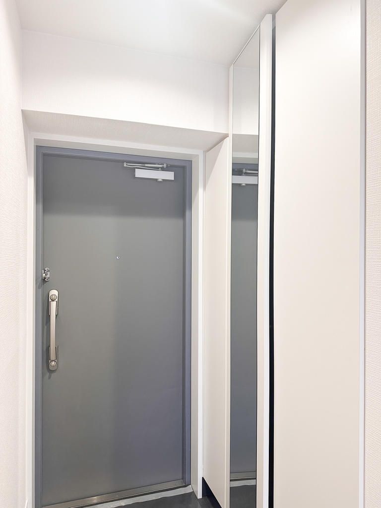 Renovated 3LDK Apartment in Hayama with Balcony | 77.96m² - Thumbnail 4