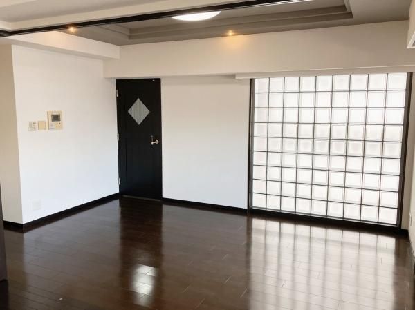 Renovated 2LDK Apartment in Central Kyoto Nakagyo Ward - Thumbnail 3