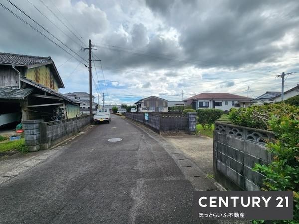782 sqm Land for Sale in Quiet Miyakonojo Residential Area - Thumbnail 4