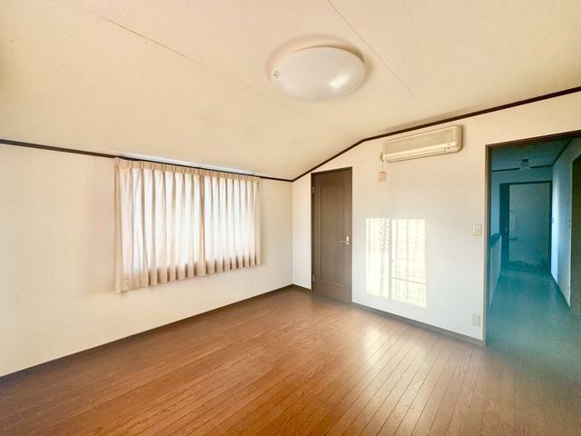 5LDK House for Sale in Ota-ku, Tokyo – 190 sqm - Thumbnail 3