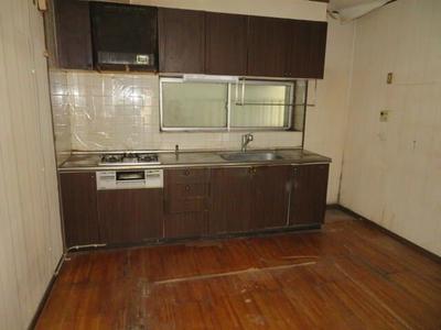 3LDK Corner Apartment in Park Hill Maruyama, Kitakyushu - 420万円 — Image 3, Moji, Fukuoka