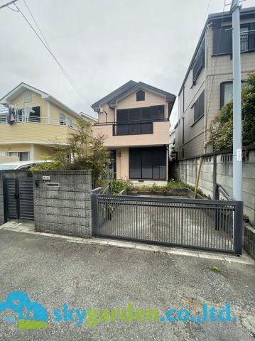 2LDK House Near Tsujido Station in Chigasaki — Image 1, Chigasaki, Kanagawa