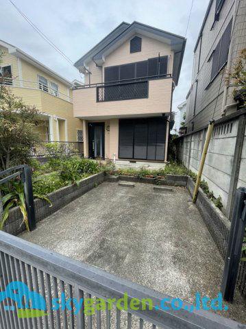 2LDK House Near Tsujido Station in Chigasaki — Image 2, Chigasaki, Kanagawa