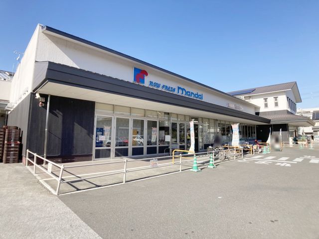 Land with Old House for Sale in Fushimi, Kyoto | 194.28 sqm - Thumbnail 4