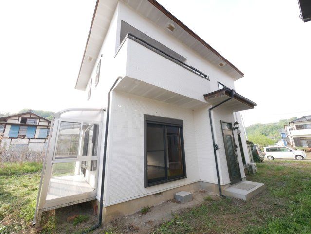 4LDK Detached House in Yamanashi City, Yamanashi - 114 sqm - Thumbnail 2