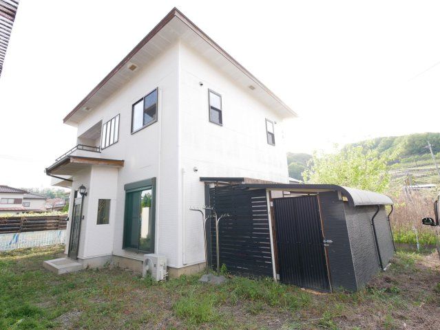 4LDK Detached House in Yamanashi City, Yamanashi - 114 sqm - Thumbnail 3