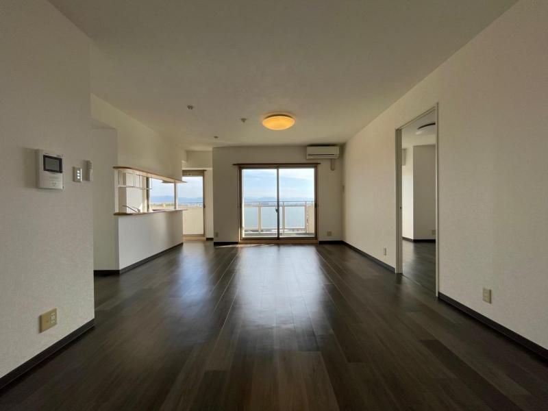 3LDK Apartment for Sale in Imizu, Toyama - Thumbnail 2