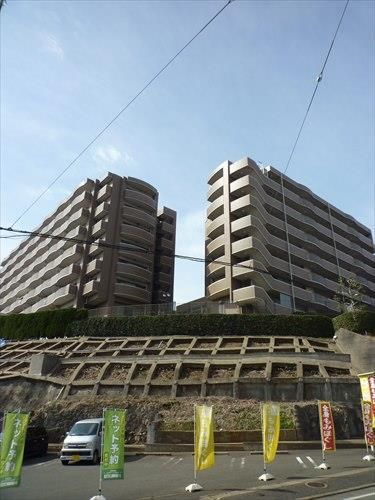 3LDK Apartment in Nomura Kozasa Hills, Fukuoka - 72m² - Image 1