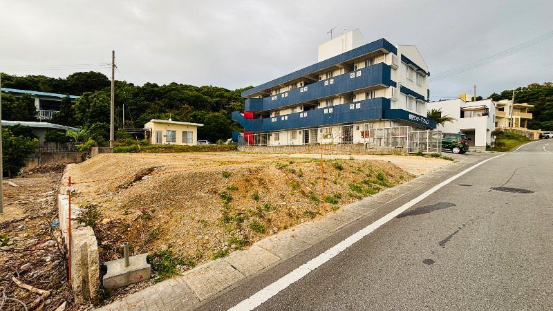Land for Sale in Motobu, Okinawa - 163.31 sqm Vacant Plot - Image 1