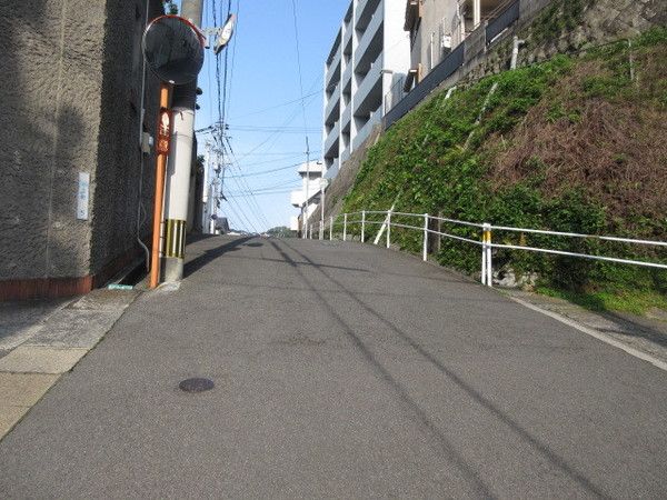 95 Tsubo Corner Land with House in Nagasaki's Hanagoka District - Thumbnail 2