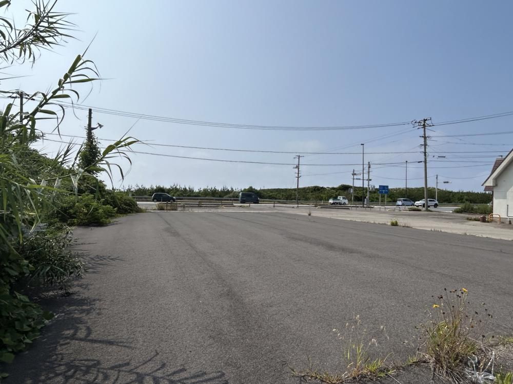 1017 sqm Coastal Land for Sale in Hamada, Shimane Near Beach - Thumbnail 3