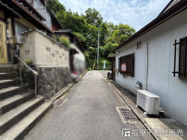 Land for Sale in Higashiyama, Kyoto - No Building Conditions - Thumbnail 2
