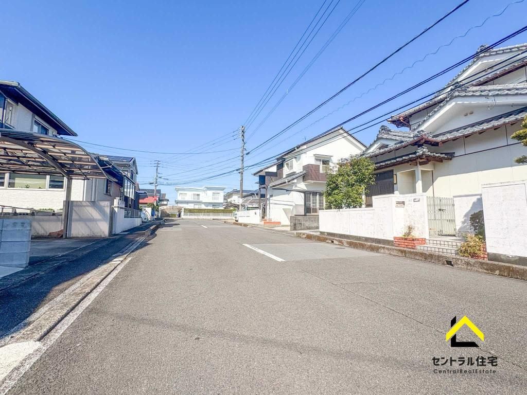Land for Sale in Kiyotake Town, Miyazaki City with Old House - Thumbnail 2