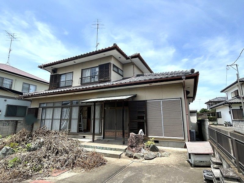 6DK House for Sale in Oizumi, Gunma - 117.58 sqm - Image 1