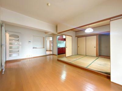 4LDK Apartment for Sale in Otsu City, Shiga - 79m² — Interior, Otsu, Shiga
