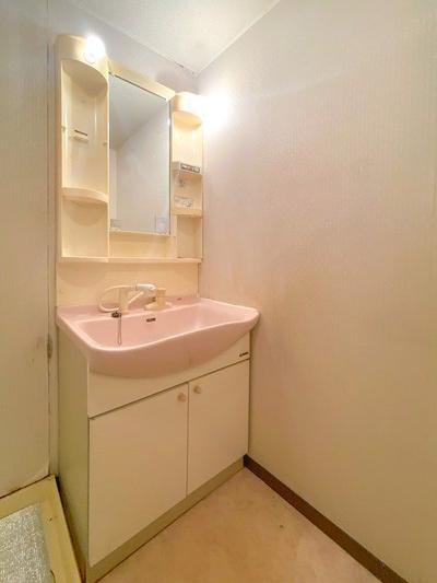 4LDK Apartment for Sale in Otsu City, Shiga - 79m² — Bathroom, Otsu, Shiga