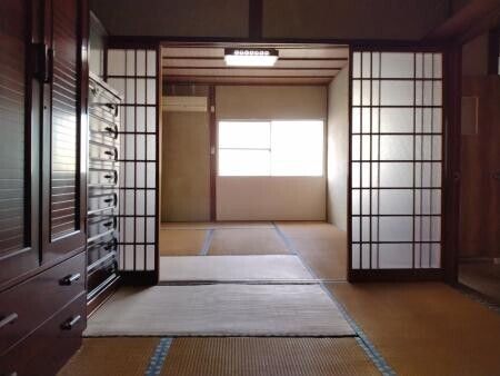 Renovated 6LDK House with Garage in Kitsuki, Oita - Thumbnail 3