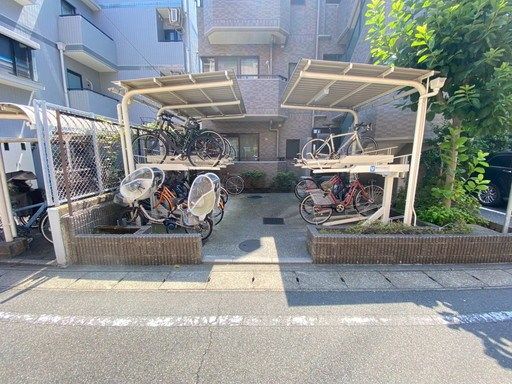3LDK Apartment in Toda City Near Kita-Toda Station - Thumbnail 3