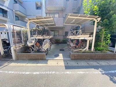 3LDK Apartment in Toda City Near Kita-Toda Station — Image 2, Toda, Saitama